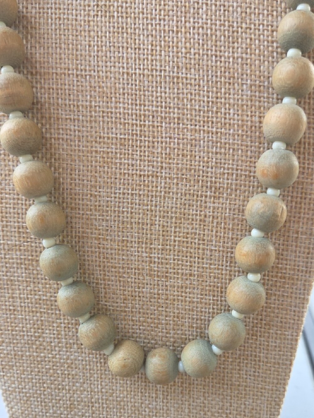Beige Natural Wood Bead Necklace - Women Jewelry - Picture 3 of 8
